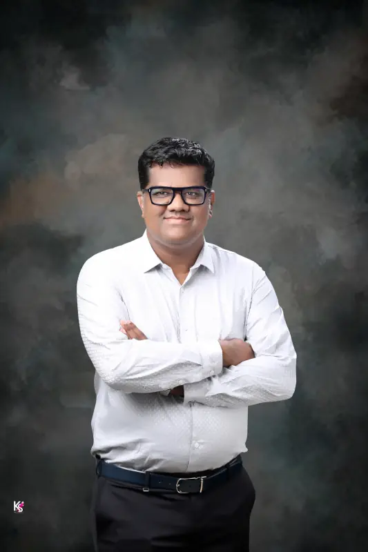 Portrait of Atul Mohite